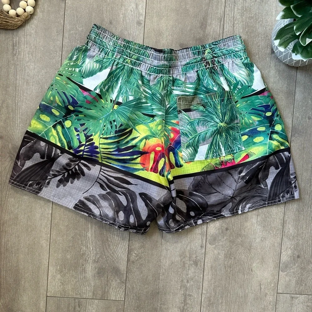 Boutique Tropical Print Boys Swim Trunks Shorts Vibrant Size XL Like New